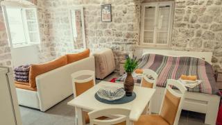 Sunny Port Apartment & Rooms - Perast - 5