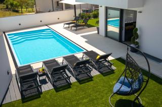 Villa Supernus II with Heated Pool - Baška (Bescanuova) - 7