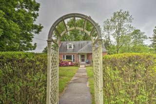 Cozy Family Home with Kayaks, Dock and Fire Pit! - Springfield - 5