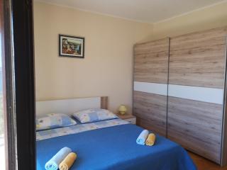 Apartman Dubravko Tribanj - Starigrad-Paklenica - 1