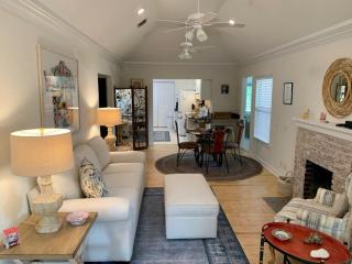 Charming Cottage Vacation Home Home - West Palm Beach - 3