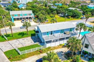 Vilano Beach Dream - Upper Level A - 6