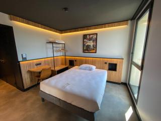 B&B HOTEL Clermont-Ferrand A71-A75 La Méridienne - Clermont-Ferrand - 9