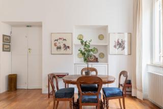 iFlat Elegant Apartment in 18th century Palace - 7