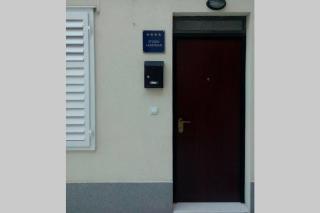 Try to live small in Split center ! - 8