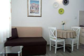 Try to live small in Split center ! - 3