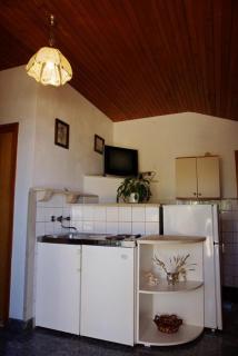 Apartments by the sea Sumartin, Brac - 12036 - 2
