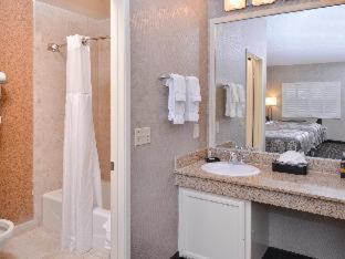 Best Western Plus Park Place Inn - Mini Suites - Anaheim - 6