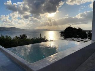 Krios Luxury Suites - Krotiri - 0
