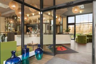 Super 8 by Wyndham Munich City West - Munich - 6