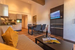 Tevini Boutique Suites by we rent - Zell am See - 8