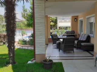 Apartment Hana with a private Pool - Malinska - 9