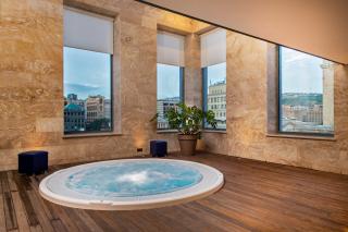 Holiday Inn Yerevan - Republic Square by IHG - Erevan - 4