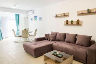 Sunset by the Sea Apartment - SPA Pools Resort - Mamaia - 7