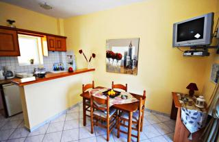Agios Georgios - 2 Beds - Sleeps 5 - Free Parking - Agios Georgios Pagon - 2