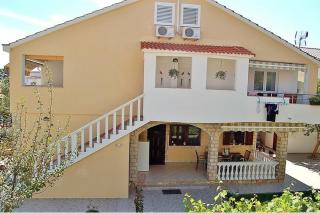 Apartment in Privlaka with Terrace, Air conditioning, Wi-Fi, Washing machine (4839-1) - Privlaka - 8