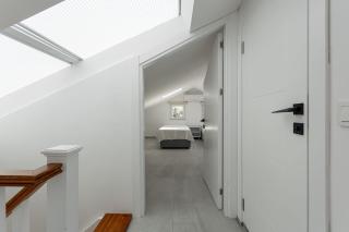 La Moda Aparts - 1