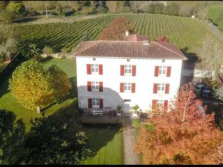 Maison Luroa , "l'âme Basque au cœur Océan et Montagne" - Cambo-les-Bains - 1