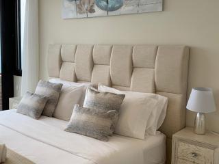 Sitges Spaces Sea View Villa- 6 Bedrooms, 5 bathrooms, 2 private pools, Near center - Sitges - 1