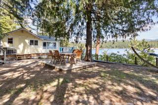 Lakeside Loungin' - Hayden - 1