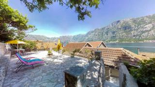 Dream Catcher Villa - Beachfront & Seaview terrace - Prčanj - 2