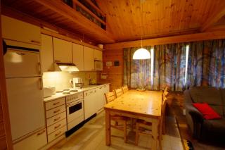 Jeris Lakeside Resort Cabins - Muonio - 6