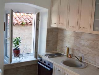 Bell Tower Apartment - Budva - 1