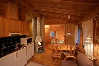 Jeris Lakeside Resort Cabins - Muonio - 8