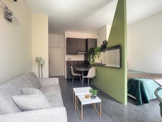 Palais Gioffredo place Massena - Nice - 8