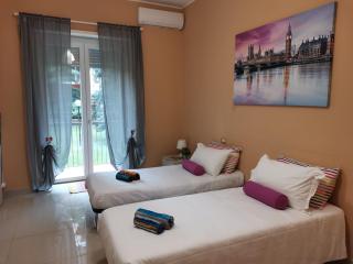 Bnbook-Skyliner Train Station con due camere da letto - Rho - 5