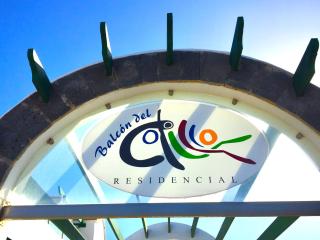Apartamento Los Lagos Renovated New Kitchen & More - 7