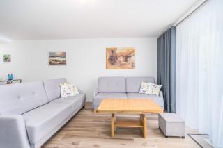Seaside Breeze Stylish Apartment Balcony & Parking by Noclegi Renters - 5