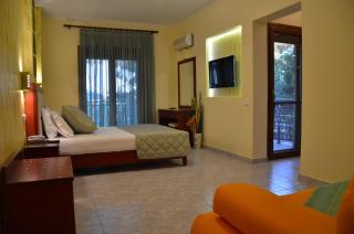 Glikadi Hotel - 4