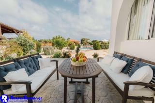 Gennadi Dreams Holiday Villa - 6