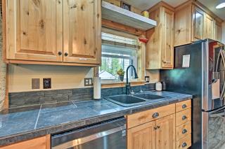 La Pine Hideaway Near Deschutes National Forest! - 3