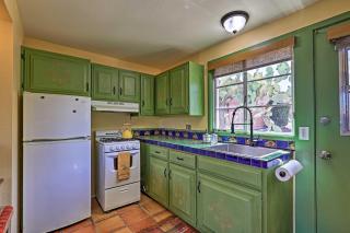 Modern Green Valley Condo - Near National Park! - Green Valley - 5