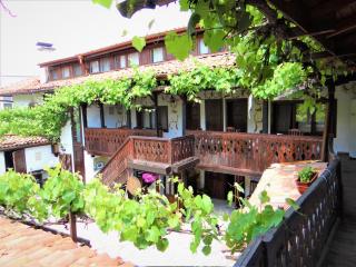 Стаи за гости The Old House - Velingrad - 2
