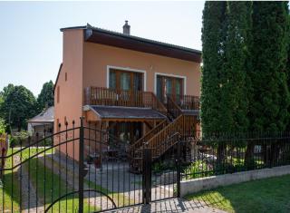 Akácfa 13 Apartman - Zalakaros - 0