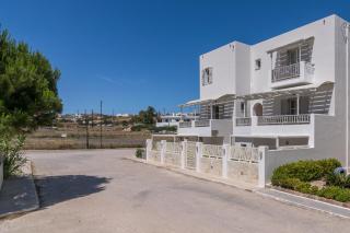 Orama Milos - Adamantas - 6