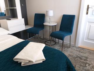 Apartamenty i pokoje gościnne KOŁODZIEJÓWKA - 2