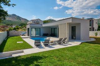 Villa Oasis - Your luxury home away from home - Lazine - 9