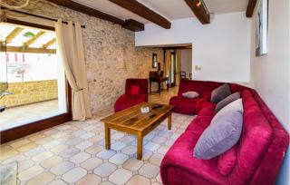 Cozy Home In Bourg Saint Andéol - Bourg-Saint-Andéol - 8