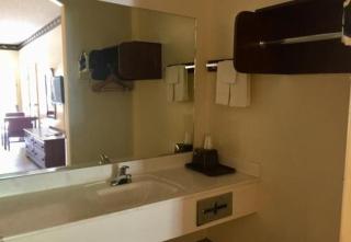 Texas Inn and Suites RGV - 2