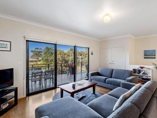 Lentara Breeze prestige holiday living - Fingal Bay - 0