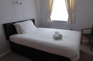Capri Guest House - Torquay - 1