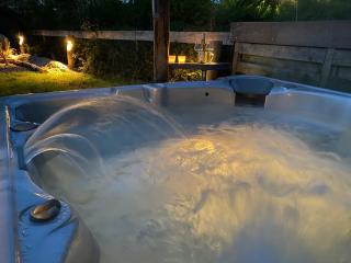 "ZeeLandZon" Holiday home by the lake with Jacuzzi and Sauna - 9