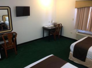 Best Western Hotel Plaza Matamoros - 8