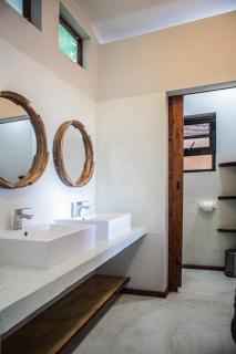 Tofinho Beach House Apartments - Inhambane - 3