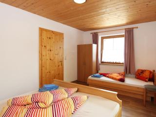 Apartment Zillertalblick by Interhome - Hainzenberg - 4