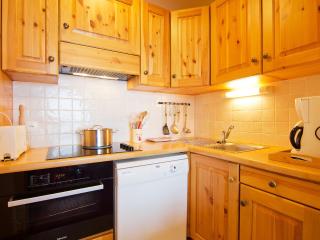 Apartment Origanes 525 by Interhome - Les Menuires - 0